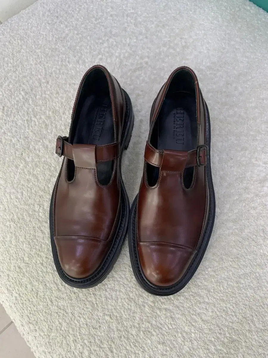 Cheaney orla mary hot sale jane shoes